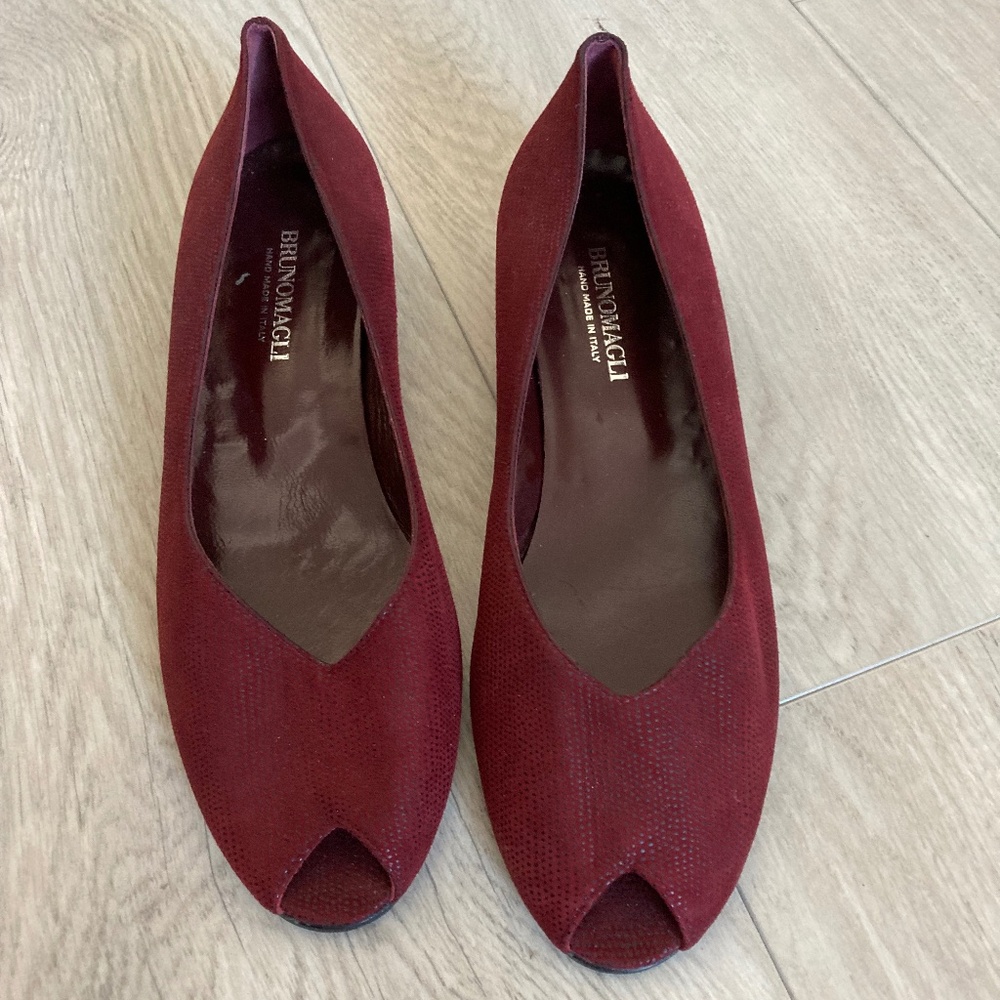 Brunomagli Made in Italy Leather Wedge Ladies Dress Shoe Sz 10 B (NARROW)